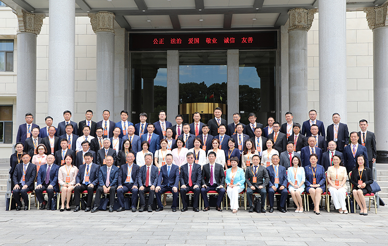 綠之韻集團(tuán)董事、總裁勞嘉當(dāng)選湖南省工商聯(lián)（總商會(huì)）第十三屆常委