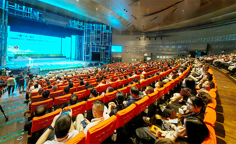 傳播黑茶文化 助力鄉(xiāng)村振興 | 胡國(guó)安董事長(zhǎng)受邀參加2024中國(guó)黑茶大會(huì) 茶祖節(jié)暨第六屆安化黑茶文化節(jié)